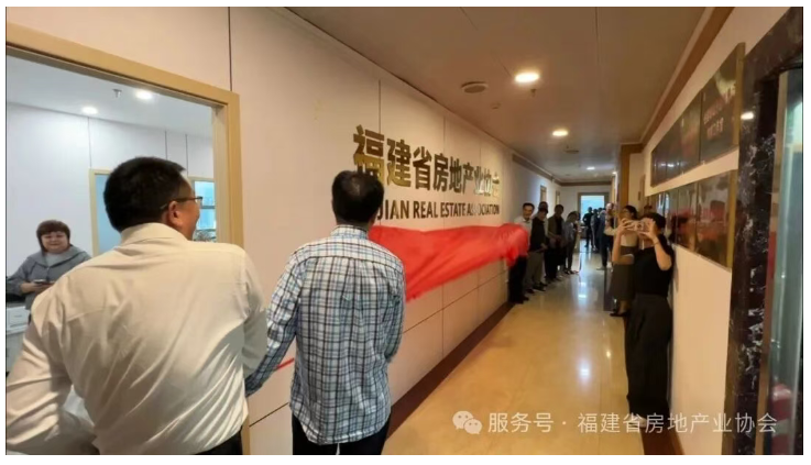 1762744405154365.png image.png